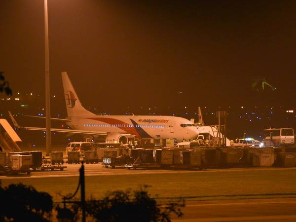 Lại một máy bay của hãng Malaysia Airlines gặp sự cố ảnh 1