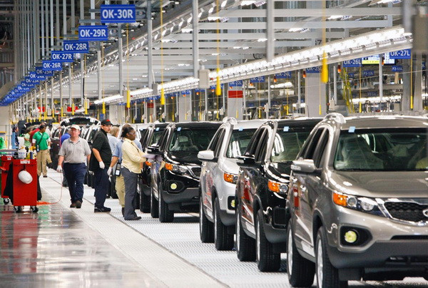 Các Giám đốc điều hành lạc quan hơn về triển vọng kinh tế Mỹ ảnh 1