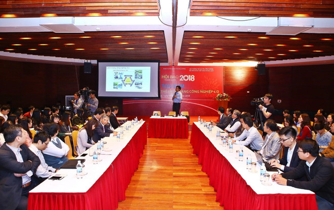 Quang cảnh tọa đàm. (Ảnh: Minh Quyết/TTXVN) Hội Báo toàn quốc 2018: Tọa đàm về làm báo trong thời đại 4.0 ảnh 1