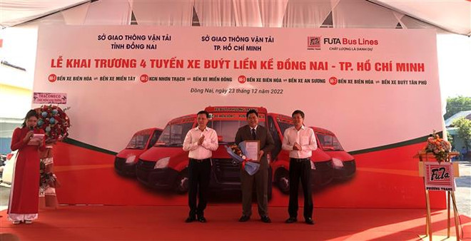 Đồng Nai kết nối 4 tuyến xe buýt liền kề với Thành phố Hồ Chí Minh ảnh 1