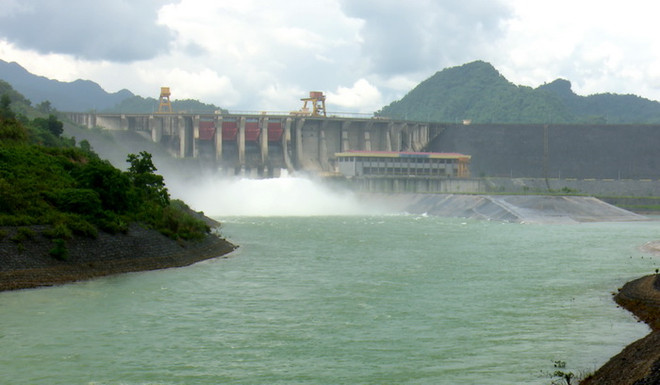 12 giờ ngày 31/8 đóng một cửa xả đáy tại thủy điện Tuyên Quang ảnh 1