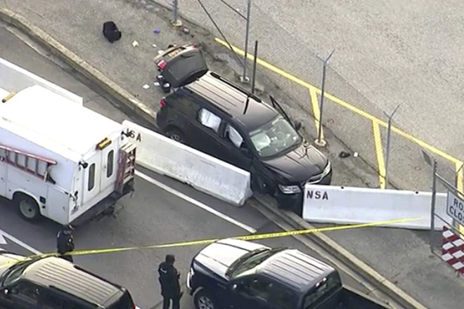 Mỹ điều tra vụ nổ súng bên ngoài cơ quan an ninh quốc gia ảnh 1