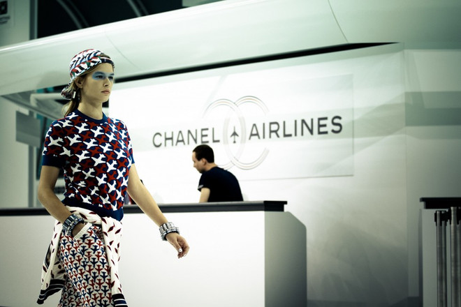 Những show diễn thời trang "độc nhất vô nhị" chỉ có ở Paris ảnh 15