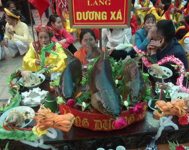 Những mâm cỗ cá độc đáo tại Lễ hội đền Trần Thái Bình 2015 ảnh 1
