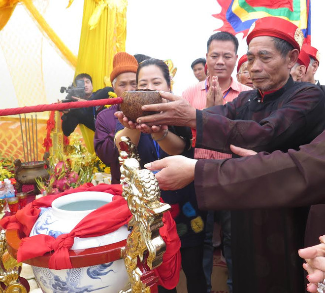 Những mâm cỗ cá độc đáo tại Lễ hội đền Trần Thái Bình 2015 ảnh 7
