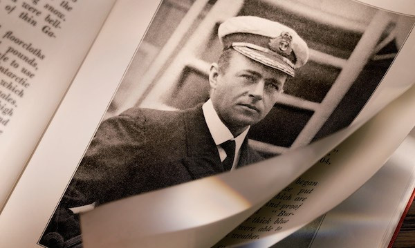 Những bí mật của hãng thời trang 158 năm tuổi Burberry ảnh 13