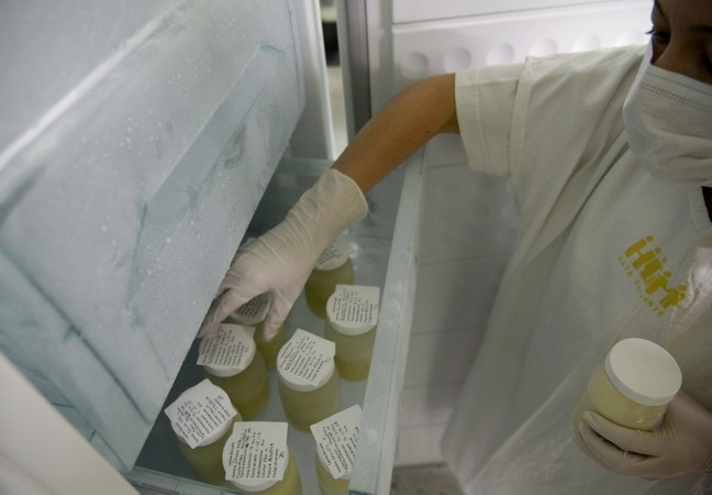 [Photo] Colombia khai trương ngân hàng sữa mẹ đầu tiên ảnh 3