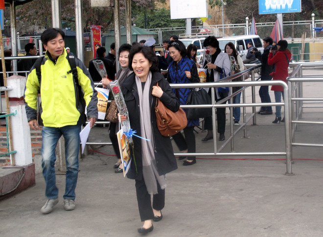 Tước giấy phép công ty lữ hành đón khách không có hướng dẫn viên ảnh 1