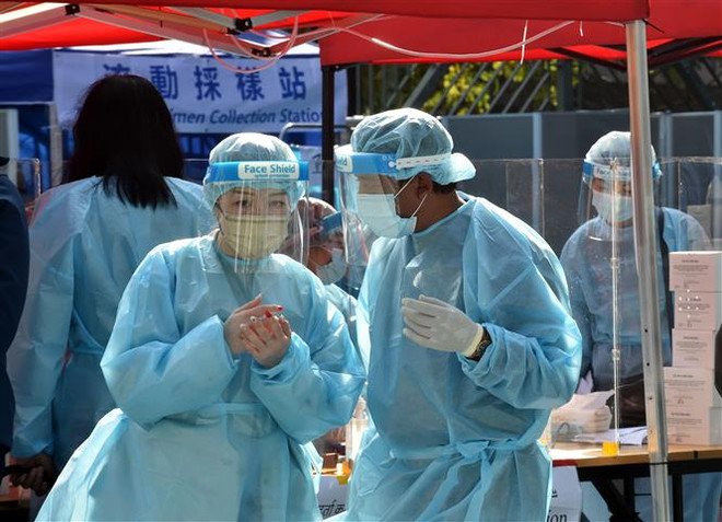 Hong Kong xem xét thực hiện chế độ thẻ thông hành sức khỏe ảnh 1