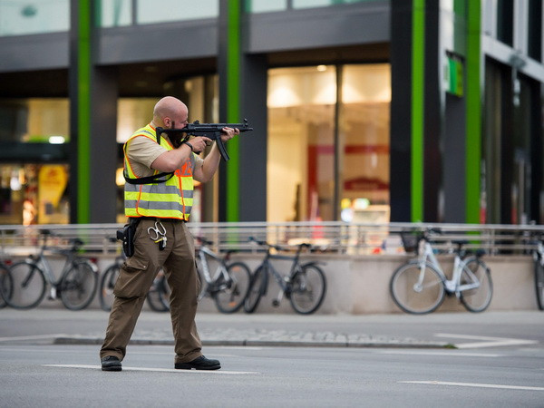 Đức bắt nghi phạm âm mưu tấn công một lễ hội ở miền Đông ảnh 1