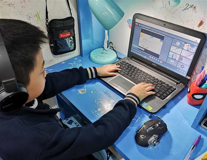 Linh hoạt các hình thức dạy và học dù còn khó khăn, lúng túng ảnh 2