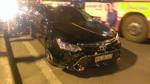 Đâm xe liên hoàn làm nhiều người bị thương, một người nguy kịch ảnh 1