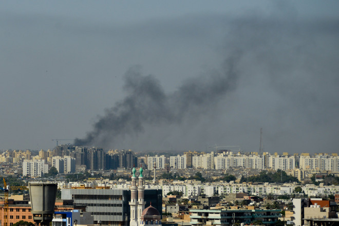 Lập đường dây nóng hỗ trợ các công dân Việt Nam tại Libya ảnh 1