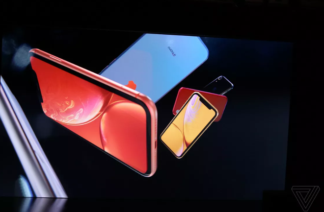 iPhone XR chính thức ra mắt với màn hình "tai thỏ" 6,1inch LCD ảnh 2