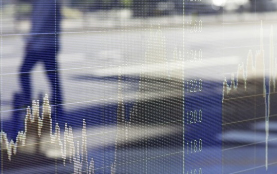 Ảnh minh họa. (Nguồn: bloomberg.com) Thị trường chứng khoán châu Á hầu hết đi lên trong phiên 15/6 ảnh 1