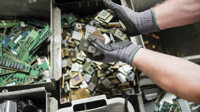 Tái chế rác thải điện tử đóng vai trò quan trọng với an ninh châu Âu ảnh 1