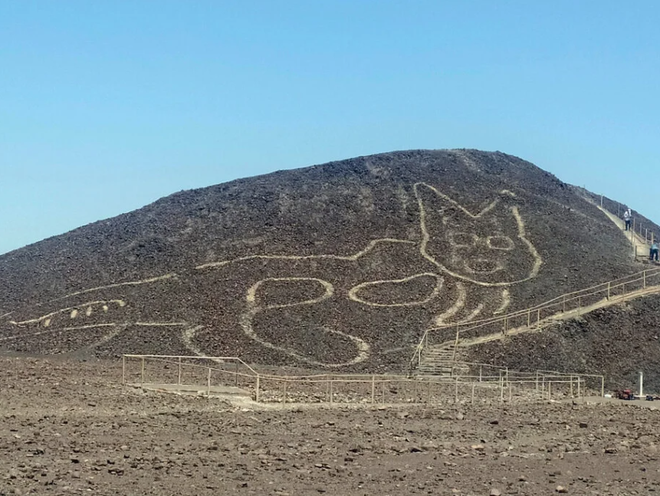 Phát hiện mới hơn 100 hình vẽ cổ đại tại đồng bằng Nazca ở Peru ảnh 1