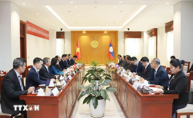 viet nam-lao_quoc hoi.png