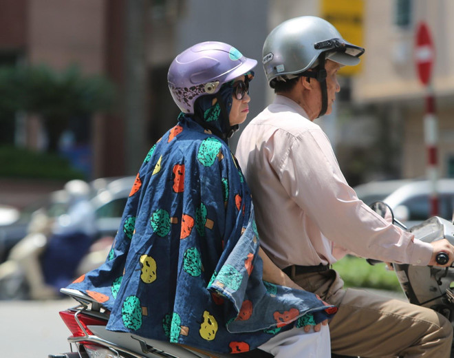 Bắc Bộ cường độ nắng nóng giảm, chiều tối và đêm có nơi mưa rất to ảnh 1