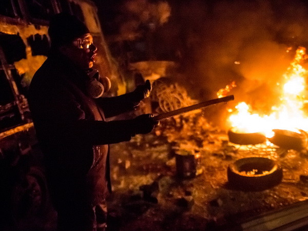 Bạo loạn đường phố tại thành phố lớn của Brazil ảnh 1