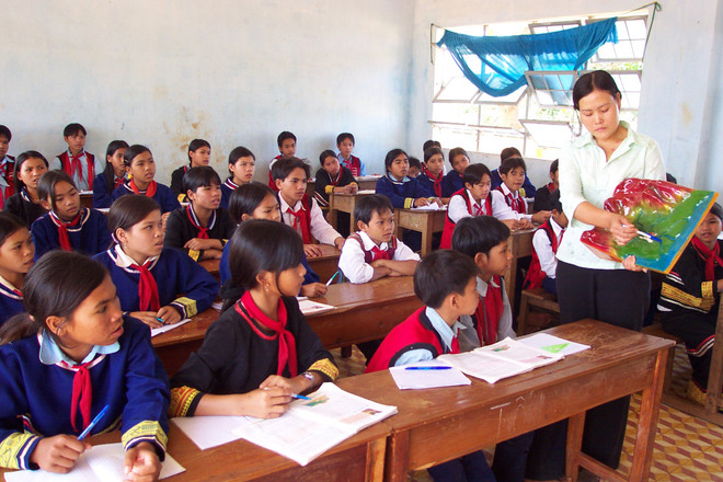 Phát triển dân tộc thiểu số, thu hẹp khoảng cách phát triển ảnh 1