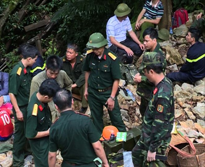 [Video] Tìm thấy thi thể nạn nhân thứ 2 trong vụ ngạt khí ở hang Nước ảnh 1