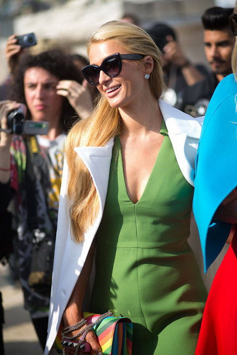 Ngắm dàn sao khoe "gu" thời trang tại các tuần lễ thời trang ảnh 2