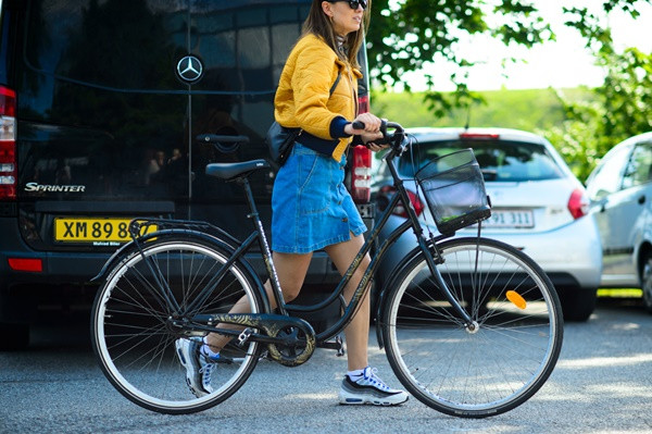 "Phụ kiện khổng lồ" không thể thiếu đối với các tín đồ thời trang ảnh 10