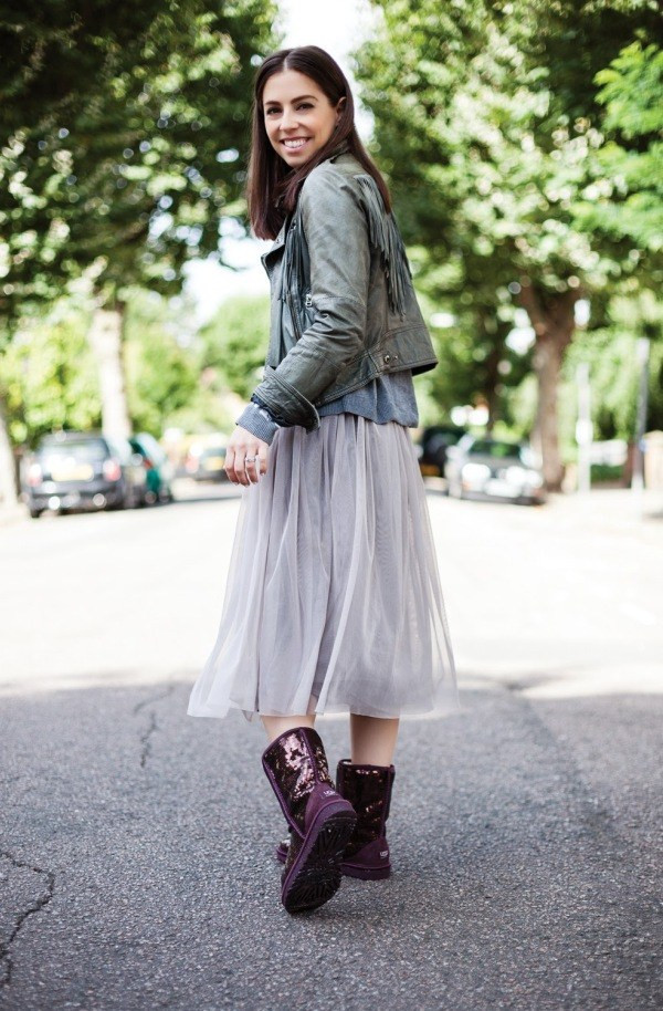 Ủng lông - bạn đồng hành cục mịch mà "tốt bụng" mùa Đông lạnh ảnh 15