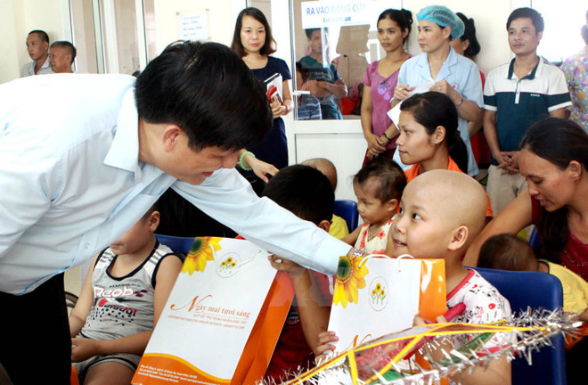 Người mắc bệnh ung thư có thể được hỗ trợ chi phí hơn 1 tỷ đồng ảnh 1