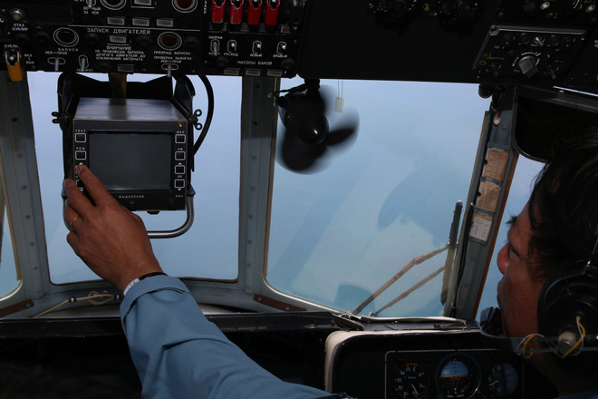 Không quân Việt Nam tham gia tìm kiếm máy bay Malaysia ảnh 4