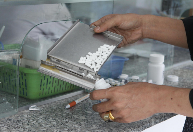 Tạo điều kiện cho người nhiễm HIV được tiếp cận điều trị sớm ảnh 1