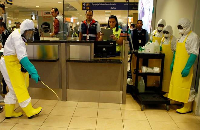 Nguy cơ bùng phát dịch Ebola ở các thị trấn xa xôi của Liberia ảnh 1