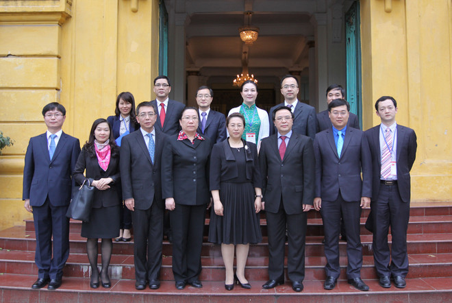 Trưởng ban Đối ngoại TW tiếp Đoàn thanh niên Trung Quốc ảnh 1