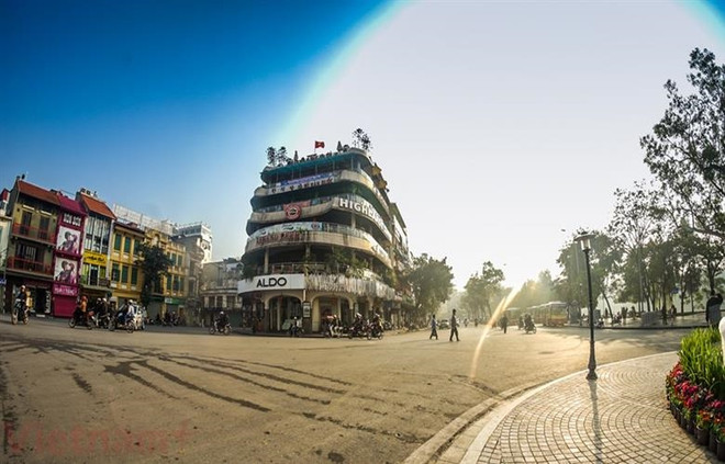 Bắc Bộ ngày nắng đẹp, Nghệ An-Hà Tĩnh và Bắc Quảng Bình mưa rất to ảnh 1