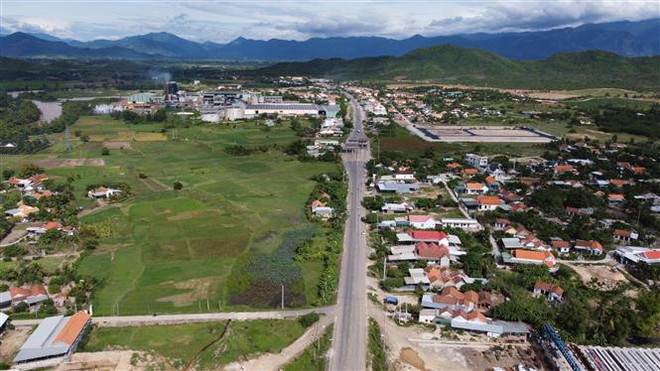 Dự án Cao tốc Vân Phong-Nha Trang vướng di dời hạ tầng kỹ thuật ảnh 1