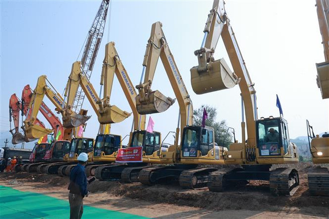 Gỡ khó Dự án Đường Liên kết Vùng Hòa Bình-Hà Nội và Cao tốc Sơn La ảnh 2