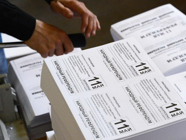 Khu vực miền Đông Ukraine vẫn sẽ tổ chức trưng cầu dân ý ảnh 1