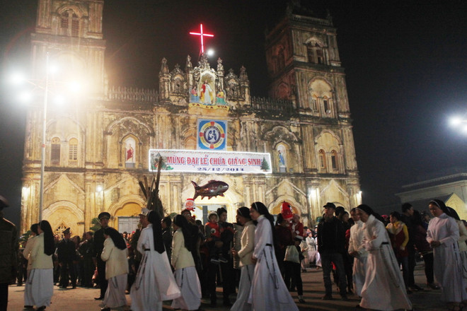 Chủ tịch Mặt trận Tổ quốc gửi thư chúc mừng Giáng sinh 2015 ảnh 1