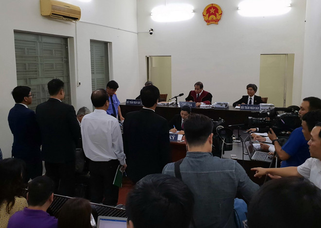 Vụ Vinasun kiện Grab: Hội đồng xét xử chưa đưa ra phán quyết ảnh 1