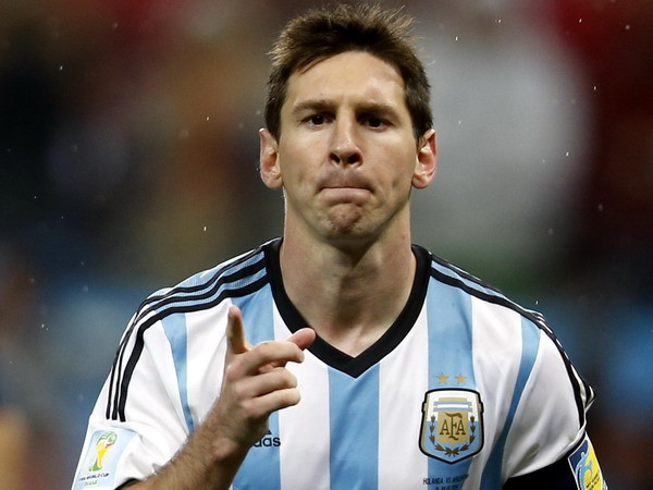 Messi vượt trội trong giới túc cầu vì "Chúa cho" khả năng siêu phàm? ảnh 1