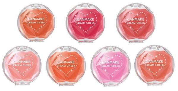 Gương mặt thêm phần rạng rỡ với đôi má ửng hồng màu nắng xuân ảnh 4