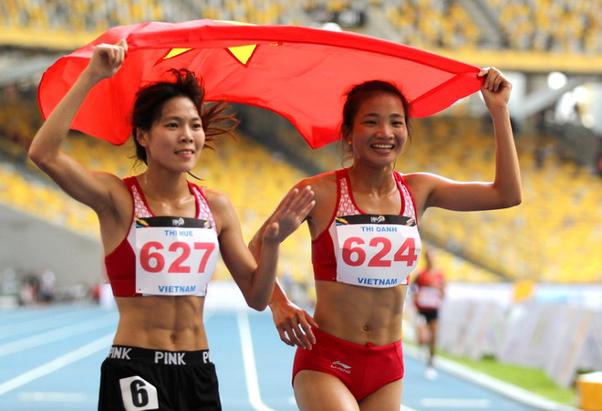 Nguyễn Thị Oanh, Bùi Thị Thu Thảo liên tiếp "gặt" vàng cho Việt Nam ảnh 1