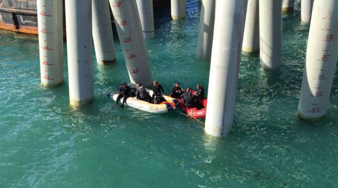 Nga: Xe buýt rơi xuống biển làm ít nhất 14 người thiệt mạng ảnh 1