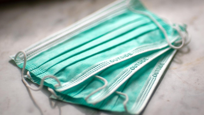 Apple, Facebook cam kết quyên góp hàng triệu khẩu trang chống dịch ảnh 1