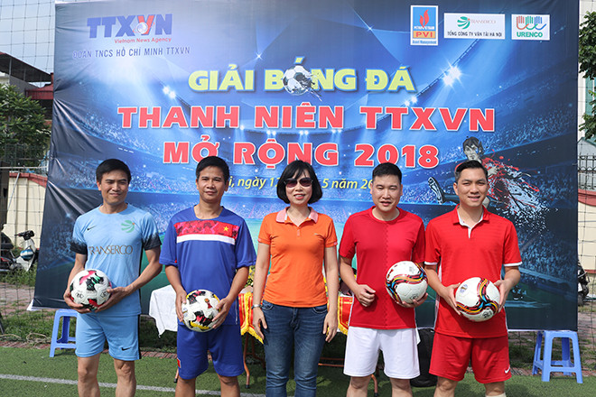 Giải bóng thanh niên TTXVN mở rộng 2018: Đội PVI giành chức vô địch ảnh 2