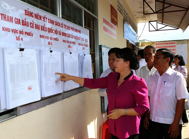 Chủ tịch Quốc hội kiểm tra chuẩn bị bầu cử ở Hậu Giang, Kiên Giang ảnh 1
