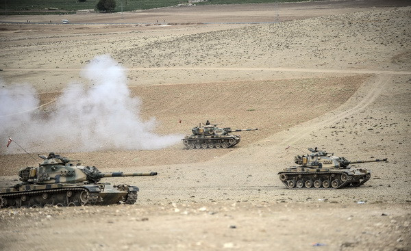 Thổ Nhĩ Kỳ tiến hành sơ tán người dân ở biên giới với Syria ảnh 1