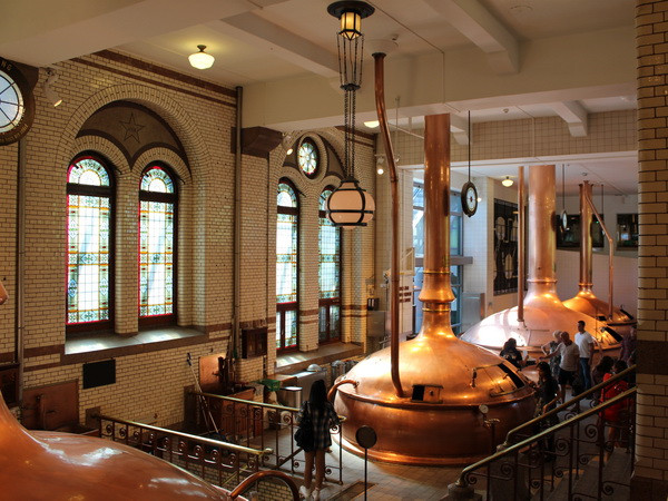 Brussels Beer: Loại bia mới của Bỉ được làm từ... bánh mỳ ảnh 1