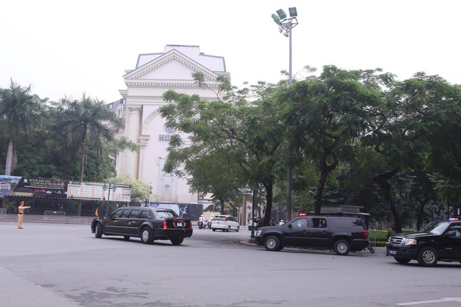 Sau chặng dừng chân ở Hilton, đoàn Tổng thống Hoa Kỳ ra sân bay ảnh 4